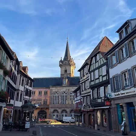 アパート La Colonne オベルネ