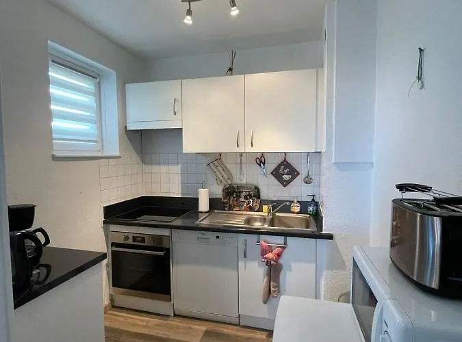 La Colonne * אוברנאי